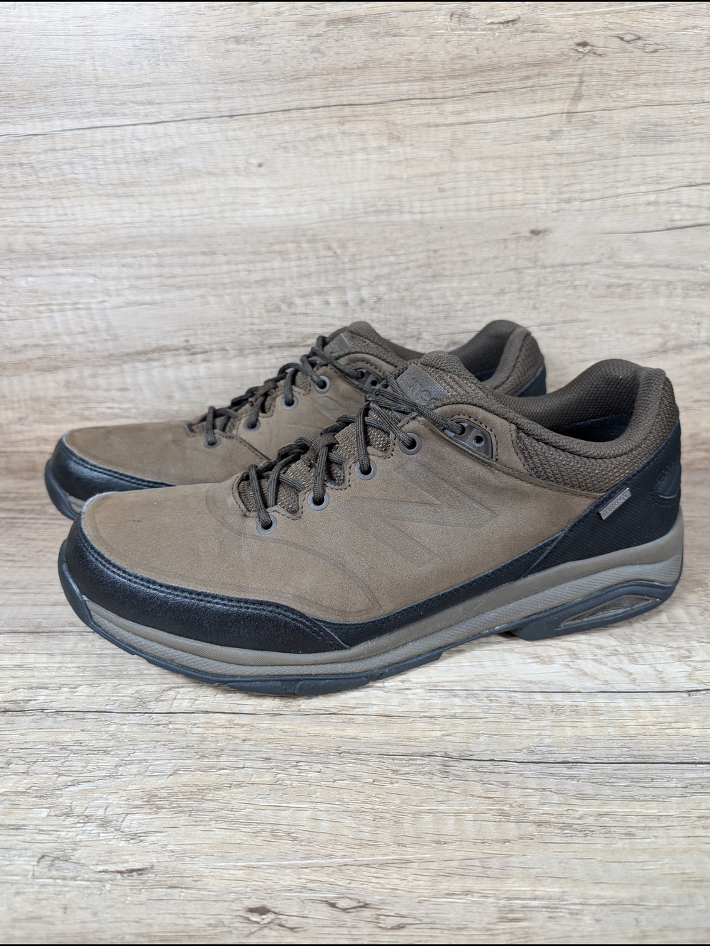 New Balance 1300 MW1300DD Waterproof Walking Hiking Shoes Men’s Size 11.5 D